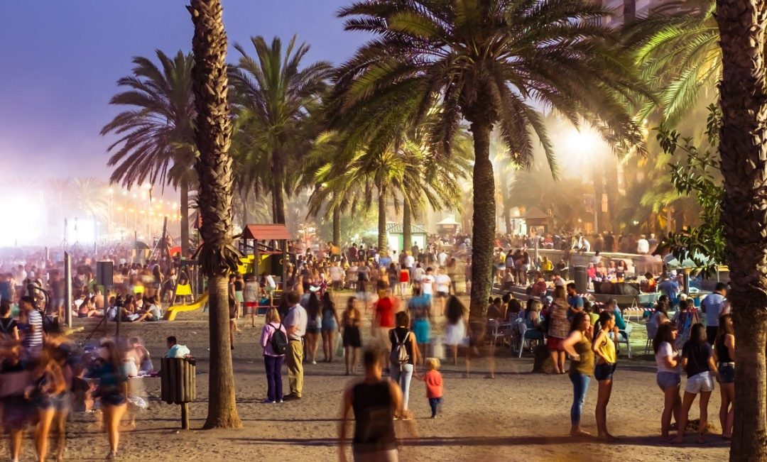 Disfruta la noche mágica de San Juan en Málaga